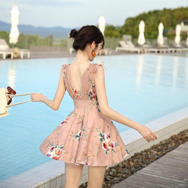 上品 エレガント 花柄 ワンピース 水着 オシャレ かわいい デート 春 夏 人気 コーデの通販はau Pay マーケット Happinessshop Au Pay マーケット店