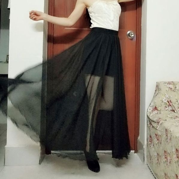 スカート チュール シースルー ショートパンツ付 ロング マキシ丈 ボトムス 無地 黒 大きいサイズ きれいめの通販はau Pay マーケット Happinessshop Au Pay マーケット店