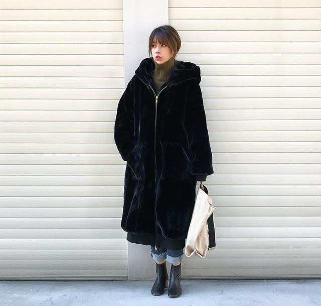 もこもこ ボア ロングコート ブルゾン ジャケット アウター ゆったり 大きいサイズ 黒 冬 オーバーサイズ 防寒 暖か ファー レディースの通販はau Pay マーケット An Allure レディース ファッション