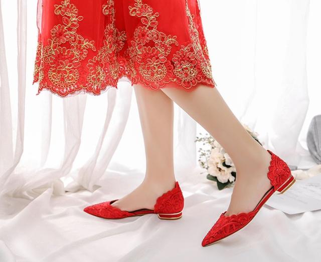 靴 結婚式 レディース パンプス ローヒール 刺繍 ビジュー ラグジュアリー おしゃれ エレガント お呼ばれ 二次会 パーティ 大きいサイズの通販はau Pay マーケット An Allure レディース ファッション