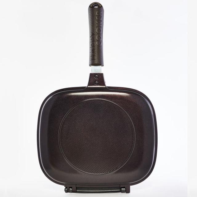 名器 ローランド ROLAND スピーカー内蔵 キーボード E-09W 美品（HAPPY 