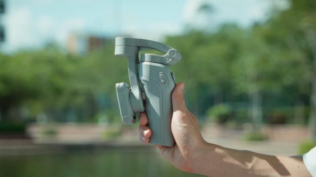 【50％OFFセール開催中】ジンバル 3軸スマホジンバル 360°専用アプリで顔追跡 ジェスチャー操作 外部三脚付 折りたたみ式 Android＆iOS スタビライザー_15