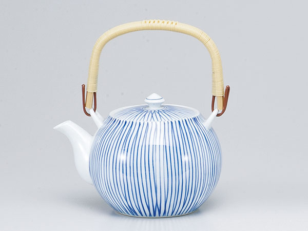 土瓶 どびん 急須 乱千筋6号土瓶 業務用 家庭用 和 おもてなし 飲食店 レストラン 茶 器 人気 おしゃれの通販はau Pay マーケット 美濃のちゃわん屋さん 古林恩羅院