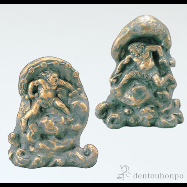 「送料無料」 銅製 風神雷神セット ( 木札名入れ有料 置物 幸運 風水 縁起物 人気 高岡銅器 結婚 出産 内祝い 引き出物 金婚式 )の通販は 272,250円