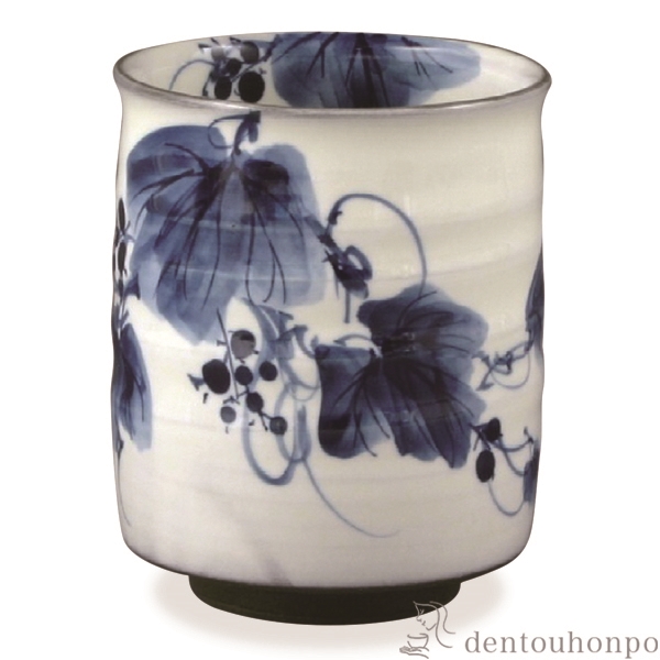 「送料無料」 一ヶ湯呑 染付山葡萄 ( 名入れ有料 湯のみ ゆのみ 湯飲み セット プレゼント 清水焼 京焼 結婚 出産 内祝い 引き出物 )の通販は 5,636円