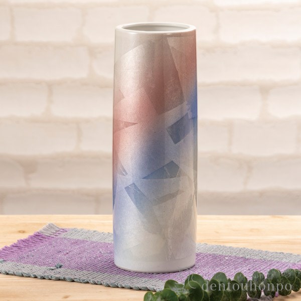 「送料無料」 九谷焼 花瓶 銀彩ひびき 8号 ( 木札名入れ有料 退職祝い 定年 ガラス フラワーベース 花器 一輪挿し おすすめ 九谷焼 )の通販は