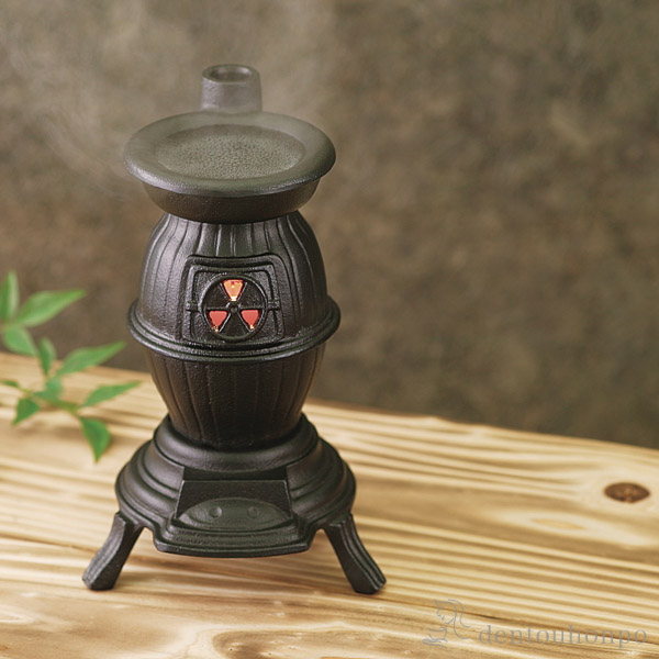 IWACHU 南部鉄器 ストーブ型オイルポット 送料無料」 岩鋳 南部鉄器 オイルポット ストーブ 黒 ( 岩鋳 初任給