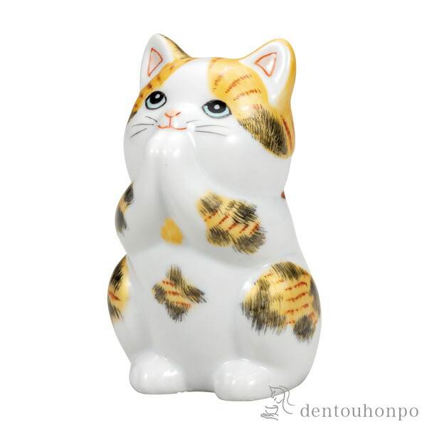 お祈り猫 金彩三毛 2.7号 ( 木札名入れ有料 初任給 プレゼント 父の日 早割 置物 幸運 開運 まねきねこ 風水 九谷焼 結婚 出産 )