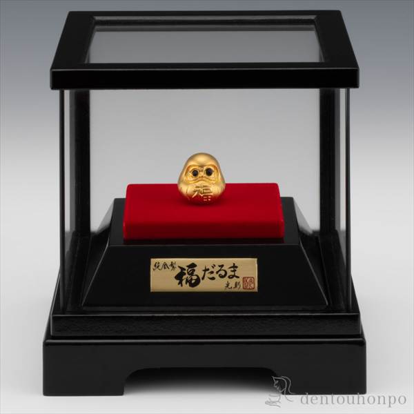 「送料無料」 純金 福だるま〈小〉 3g ( 木札名入れ有料 高級 コレクション 美術品 工芸品 伝統 東京銀器（金工芸） 周年 創立 )の通販は 110,000円