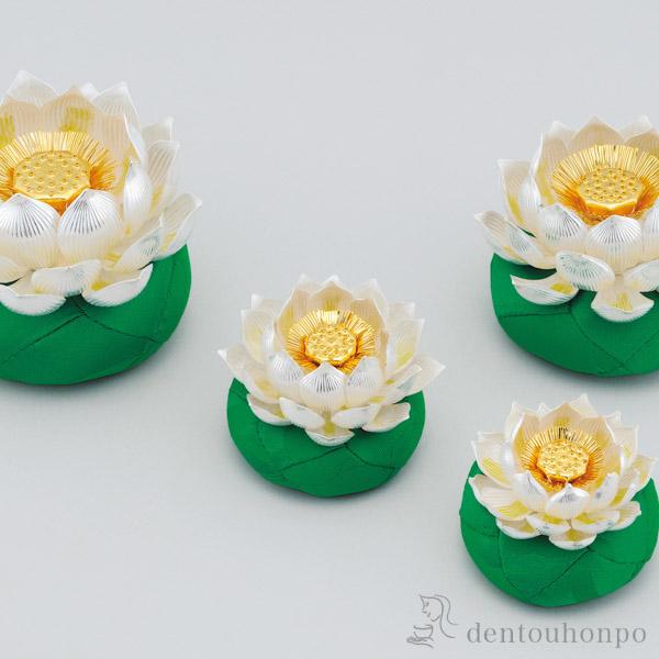 「送料無料」 純銀 蓮飾り 白 1.7号・17g ( 高級 コレクション 美術品 工芸品 伝統 東京銀器（銀工芸） 周年 創立 上場 竣工 )_2