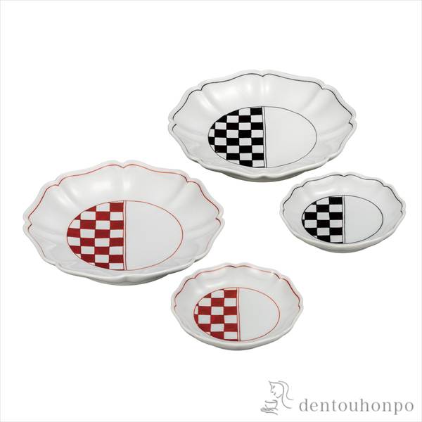 「送料無料」 ペア皿 市松文様 5.5号 ( 退職祝い 定年 プレート 醤油皿 豆皿 和食 洋食 九谷焼 結婚 出産 内祝い 引き出物 )