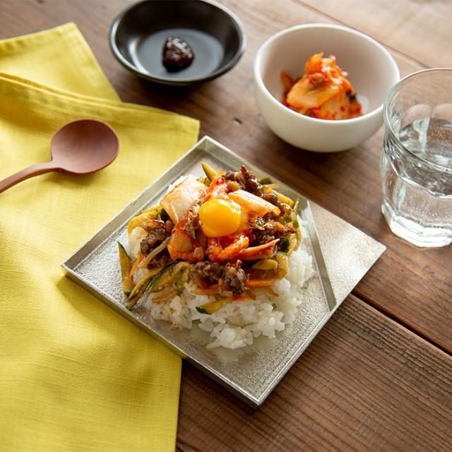 つまみ皿 KAKU L ( 能作 退職祝い 定年 プレート 醤油皿 豆皿 和食 洋食 高岡銅器 結婚 出産 内祝い 引き出物 金婚式 誕生日プレゼント )