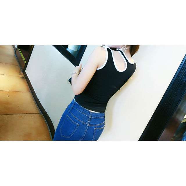 アシンメトリー 穴あき セクシー キャミソール タンクトップ 白 黒 レディースの通販はau Pay マーケット Aeka Clothet