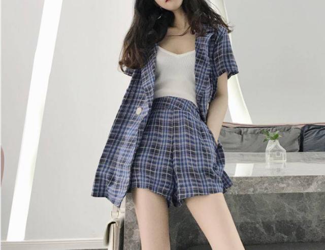 チェック柄のミニワンピース ツーピース ショートパンツ付 セットアップ 半袖 レッド ブルー レディースの通販はau Pay マーケット Aeka Clothet