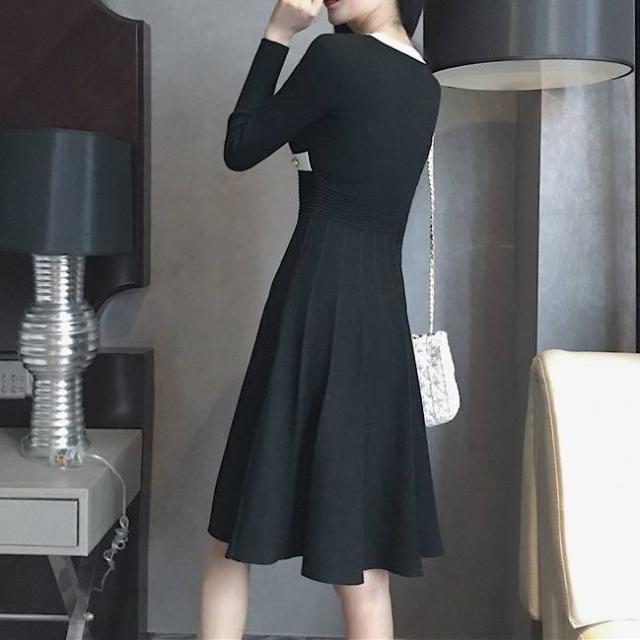 バイカラー ボウタイ ニットワンピース 膝丈 フレアスカート 黒 秋服 冬服 通勤 レディースの通販はau Pay マーケット Aeka Clothet