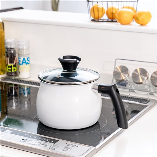 マルチポット マルチに使える 話題の鍋 ホワイト 炒める 煮る 沸かす 炊く 2 5l 27 5 17 5 17 0cmの通販はau Pay マーケット ヤマダ電機 Au Pay マーケット店