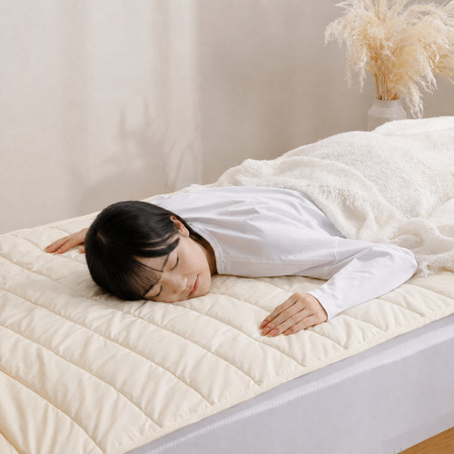 [シングル]By IDC ヤマダ×大塚家具 ズレにくいベッドパッド3点パック ウール調湿タイプ 97×195cm ボックスシーツ2枚 ゴムなし_7