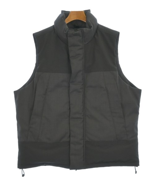 コムデギャルソンオム ダウンベスト コムデギャルソンオム ダウン ベスト M