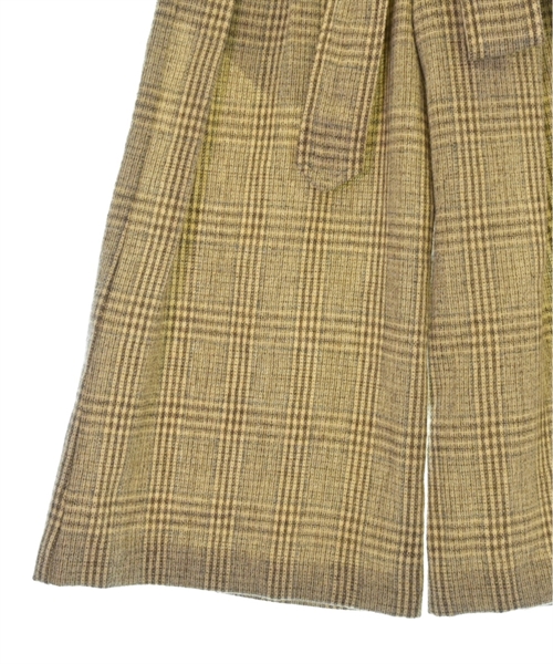 Vivienne Westwood★赤タグ期　クロップドパンツ Vivienne Westwood（クロップドパンツ）のフリマアイテム一覧