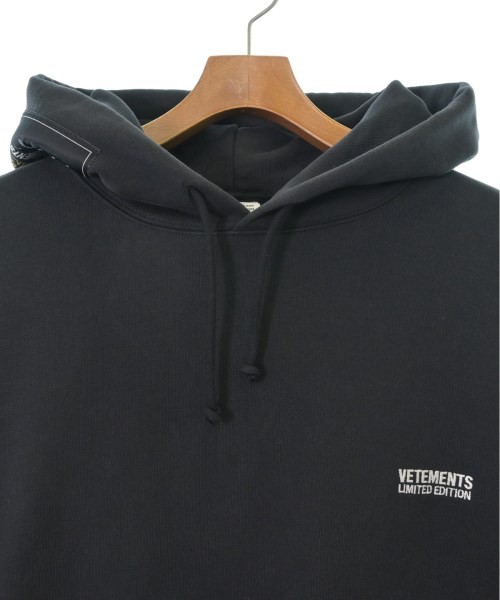 VETEMENTS ヴェトモン パーカー メンズ 【古着】【中古】