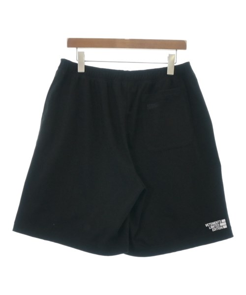 VETEMENTS ヴェトモン ショートパンツ メンズ 【古着】【中古