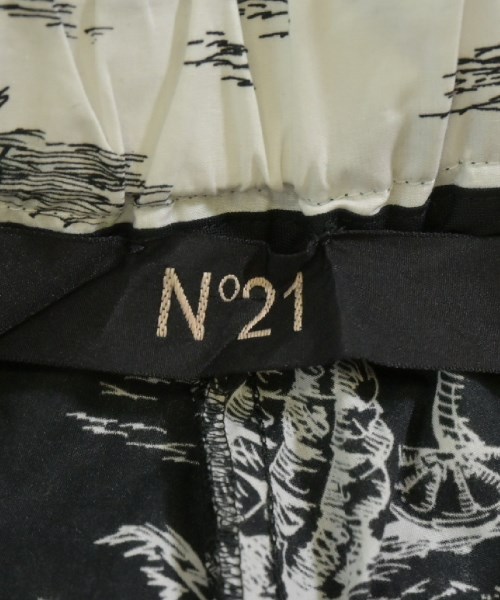 Nﾟ 21 ヌメロヴェントゥーノ ショートパンツ メンズ 【古着】【中古】_2
