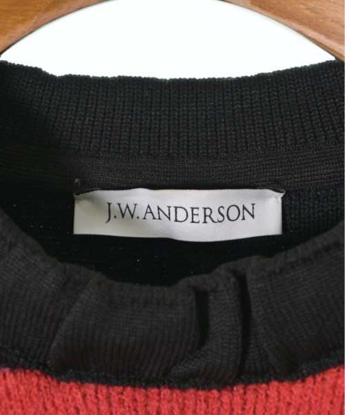 JW Anderson ジェイダブリューアンダーソン ニット・セーター レディース 【古着】【中古】