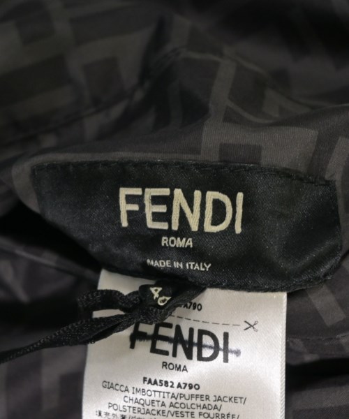 FENDI フェンディ ダウンジャケット/ダウンベスト メンズ 【古着】【中古】