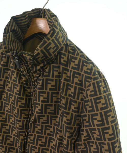 FENDI フェンディ ダウンジャケット/ダウンベスト メンズ 【古着】【中古】