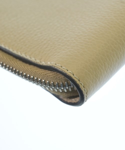 FENDI フェンディ クラッチペダル御徒面子 レディース 【古着】【中古】