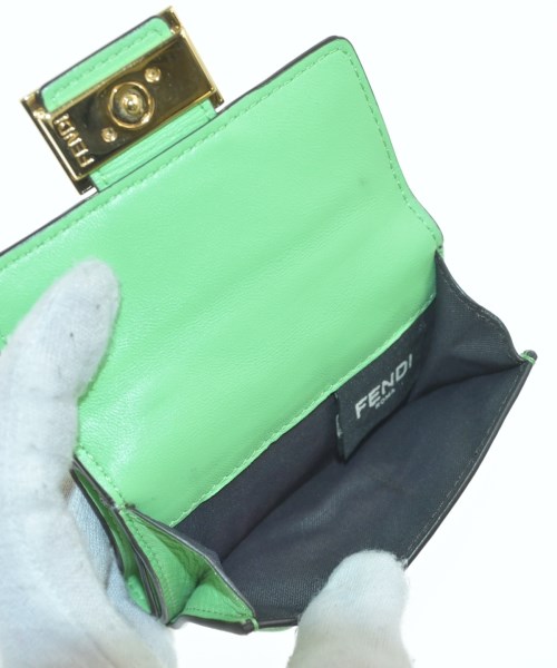 FENDI フェンディ 財布・コインケース レディース 【古着】【中古】_4
