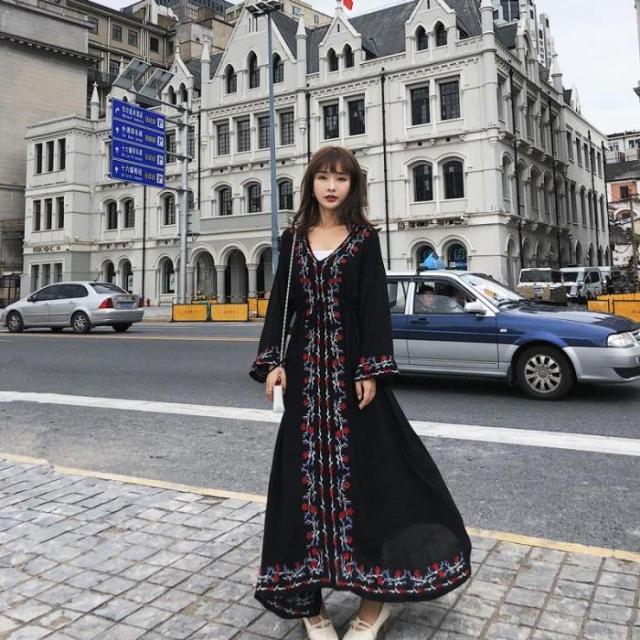 レディース春 大人カジュアル ボヘミアン 花柄フラワー刺繍vネック長袖ロングワンピース レッド ブラック サックス S M L Xl 送料無の通販はau Pay マーケット Retel