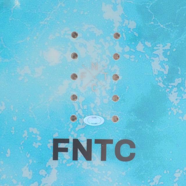 エフエヌティシー(FNTC)スノーボード 板 FLEXIBLE GROUND TRICK