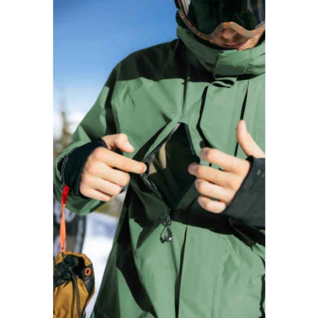 686(686)ゴアテックス コア シェル ジャケット M2W107-CYPRESS GREEN(Men’s)