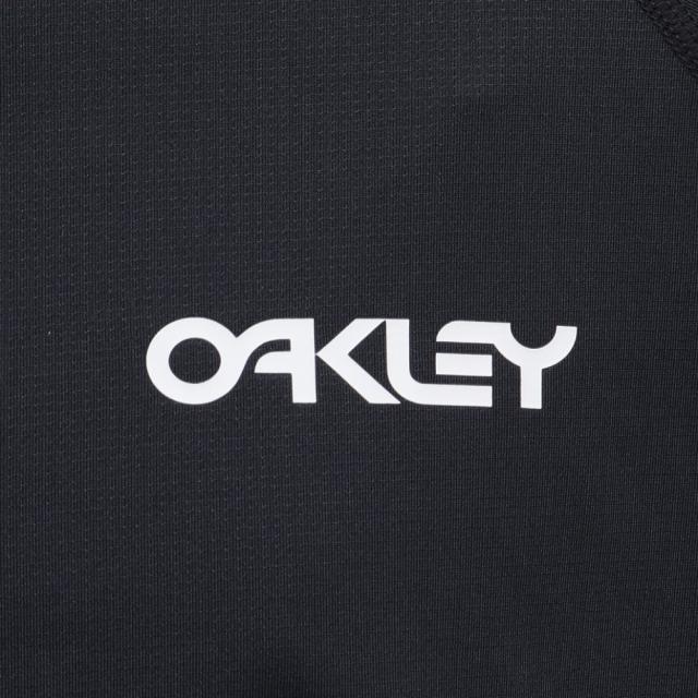 【ポイント5％！4/23 21:00〜22:59限定】オークリー(OAKLEY)ラッシュガード RASH 長袖フルジップ フーディ FOA409099-021(Men’s)
