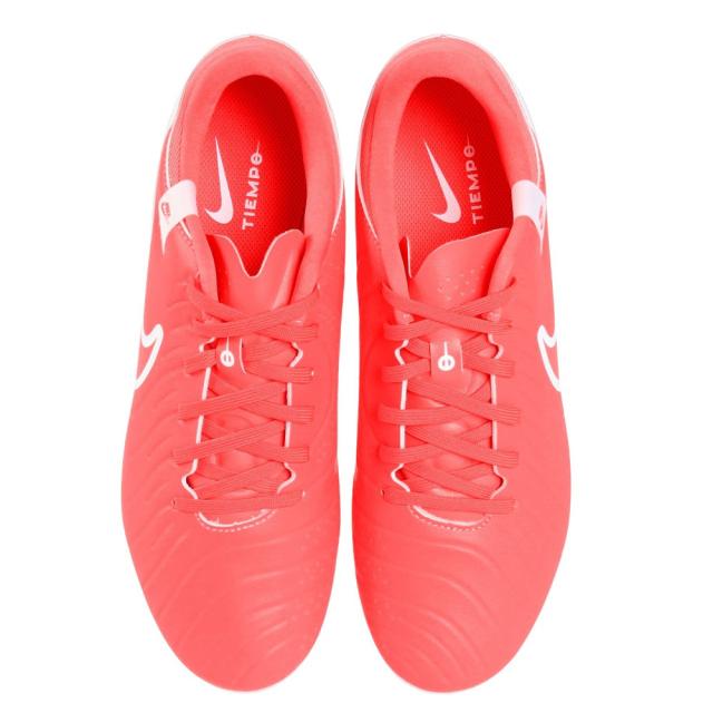 ナイキ(NIKE)サッカースパイク天然芝 人工芝用 ティエンポ レジェンド
