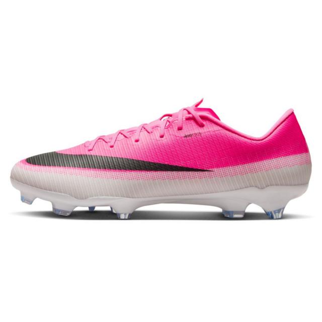 ナイキ(NIKE)サッカースパイク マーキュリアル ヴェイパー 17