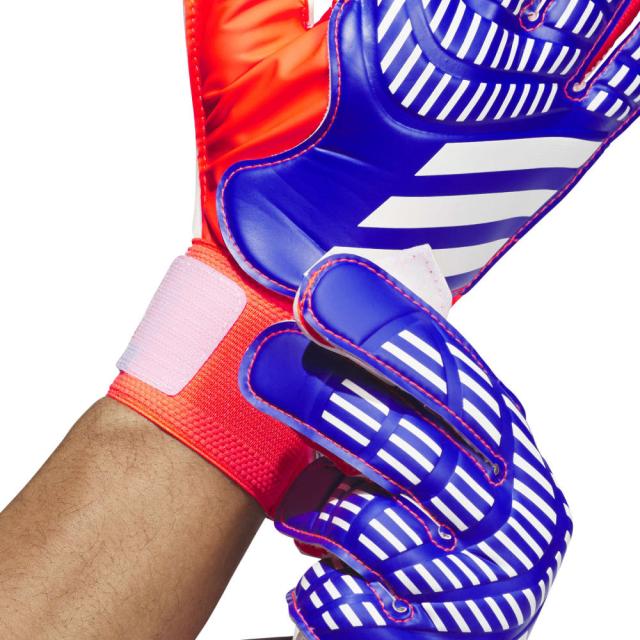 アディダス(adidas)キーパーグローブ サッカー プレデター