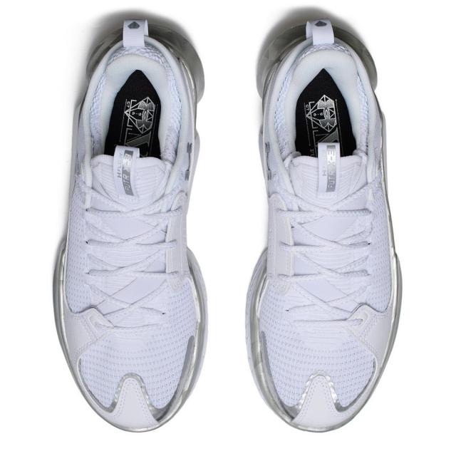 アンダーアーマー(UNDER ARMOUR)バスケ シューズ バッシュ フロー
