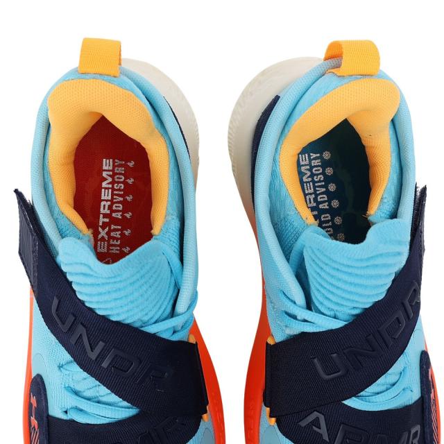 アンダーアーマー(UNDER ARMOUR)バスケットシューズ バッシュ フロー