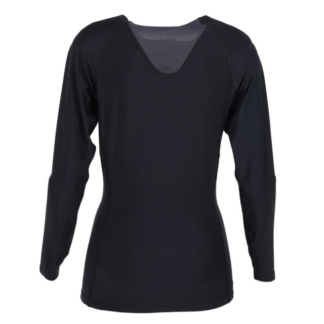 ポイント5％！ 12/3 21:00〜22:59限定】スキンズ(SKINS)長袖Tシャツ 着