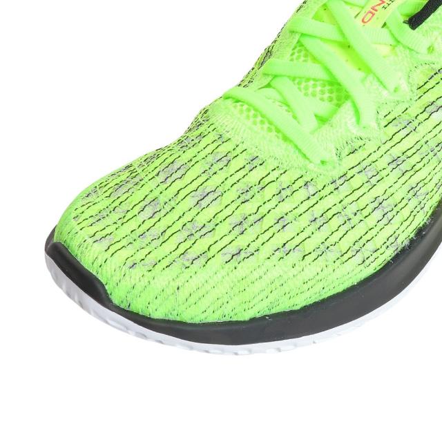 UNDER ARMOUR 蛍光グリーン ランニングシューズ UNDER ARMOUR 蛍光グリーン ランニングシューズ