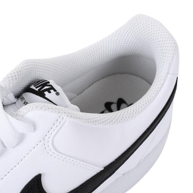 ナイキ(NIKE)スニーカー スポーツシューズ コート ビジョン ロー