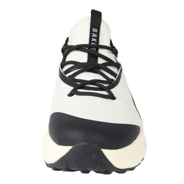 オークリー(OAKLEY)スニーカー アウトドアシューズ LIGHT SHIELD