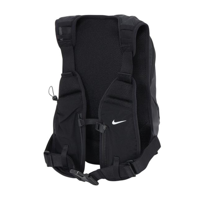 ナイキ(NIKE)コミューター エリート バックパック 15L RN8066-084