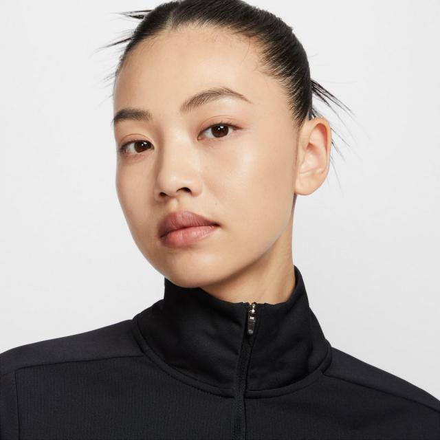 ナイキ(NIKE)スウッシュ ドライフィット 1/4ジップ ランニング ミッド
