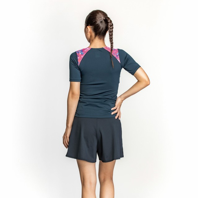 スケールモデル 新作 ナイキ(NIKE)フィットネス水着 レディース 水泳 ゆったり 水着・ラッシュガード