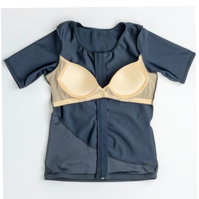 ナイキ(NIKE)フィットネス水着 レディース 水泳 ジップ付き半袖 2in1