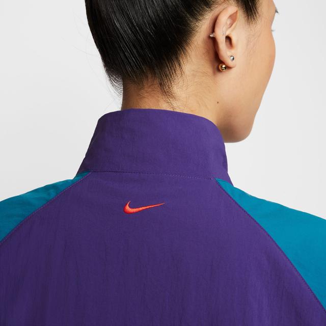 ナイキ(NIKE)オーバーサイズド ウーブン ジャケット HV4108-547(Lady’s)_3