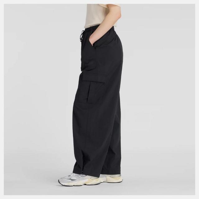 【ポイント5％！5/3 21:00〜22:59限定】ニューバランス(new balance)ウーブンカーゴパンツ AWP53504BK(Lady’s)_1